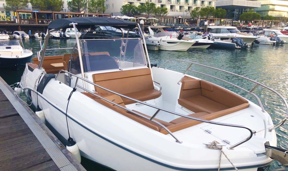 5A80C7F1-E5A2-499A-A3EE-FF73F6504585_1_105_c