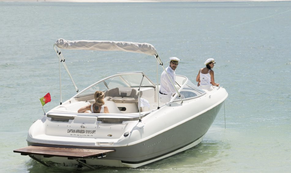 D839B40C-9ED2-499D-BB07-7336BC6E6540_1_105_c